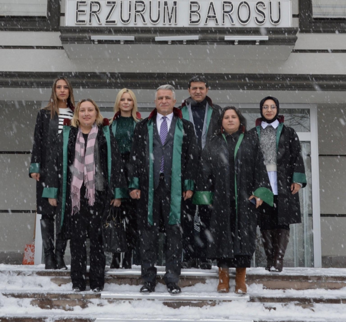  Erzurum Barosu'ndan 'Kadına yönelik şiddet' açıklaması