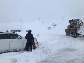 Erzurum'da çığ düştü...