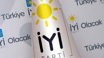 İYİ Parti, belediye başkanları için manifesto hazırladı