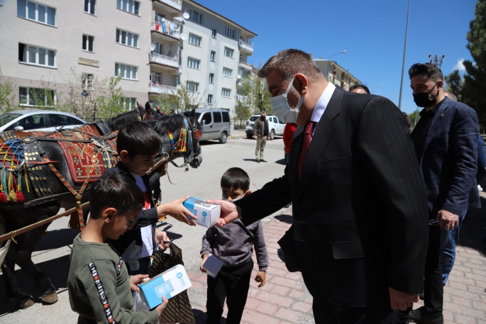 Palandöken’de Arafalıklar faytonla  ulaştırıldı